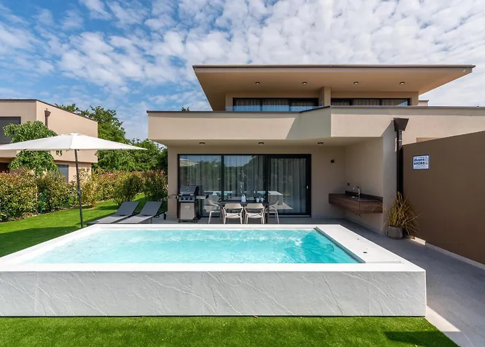 Lägenhet Quercus Village With Private Pool Novigrad Istria