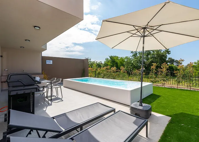 Quercus Village With Private Pool