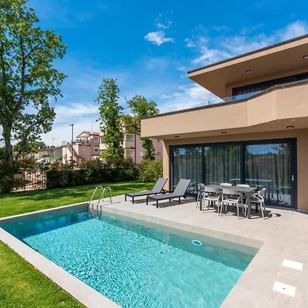 Quercus Village With Private Pool